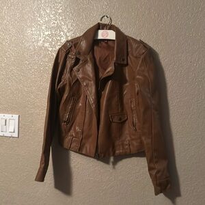 Look E  brown leather her jacket larger